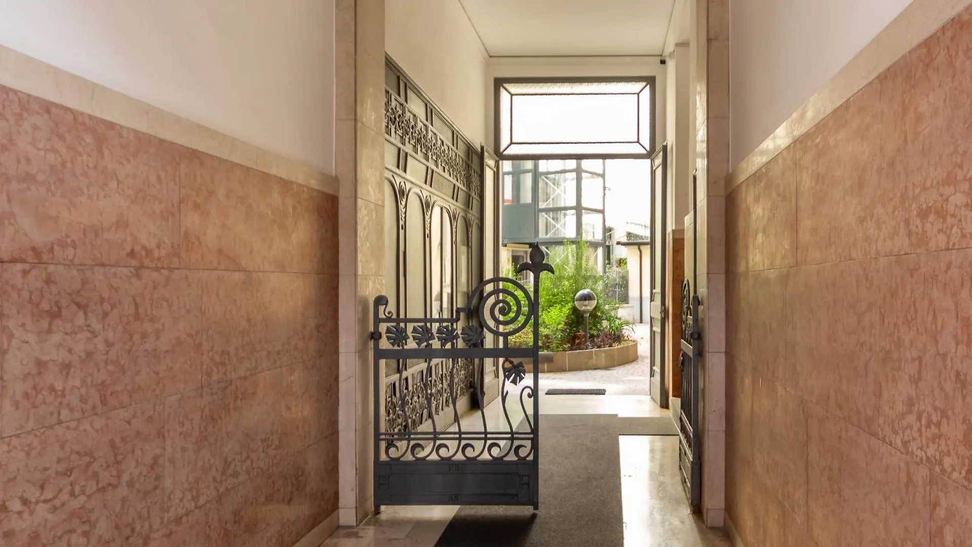 Appartement Welcome To The Center Of Milaan